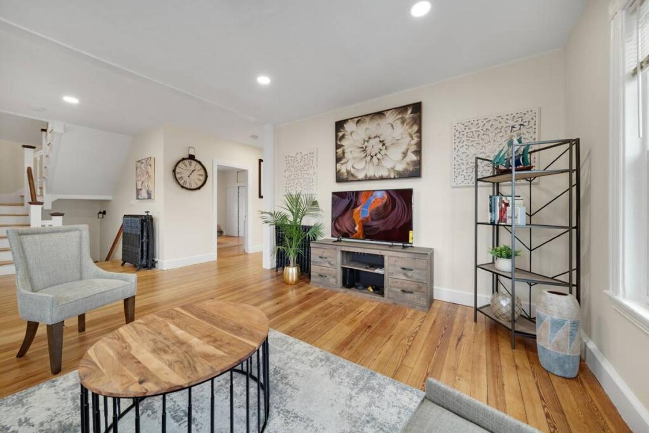 5Br 2Bh Bright & Spacious Apt In Brighton Boston Zewnętrze zdjęcie