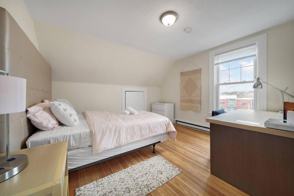 5Br 2Bh Bright & Spacious Apt In Brighton Boston Zewnętrze zdjęcie
