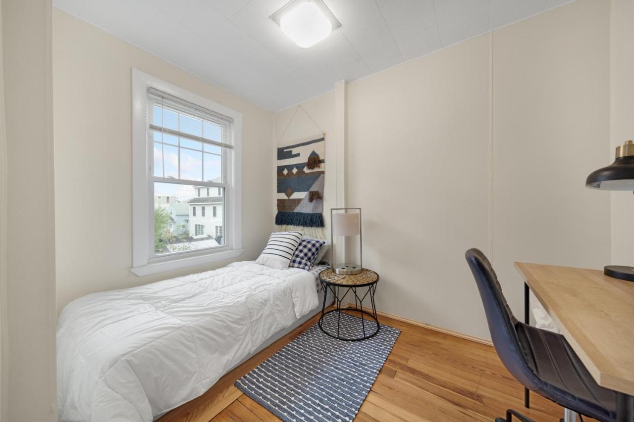 5Br 2Bh Bright & Spacious Apt In Brighton Boston Zewnętrze zdjęcie